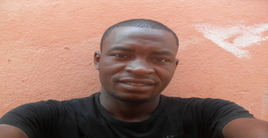 Felix88 32 anos Sou de Luanda/Luanda, Procuro Encontros Amizade com Mulher